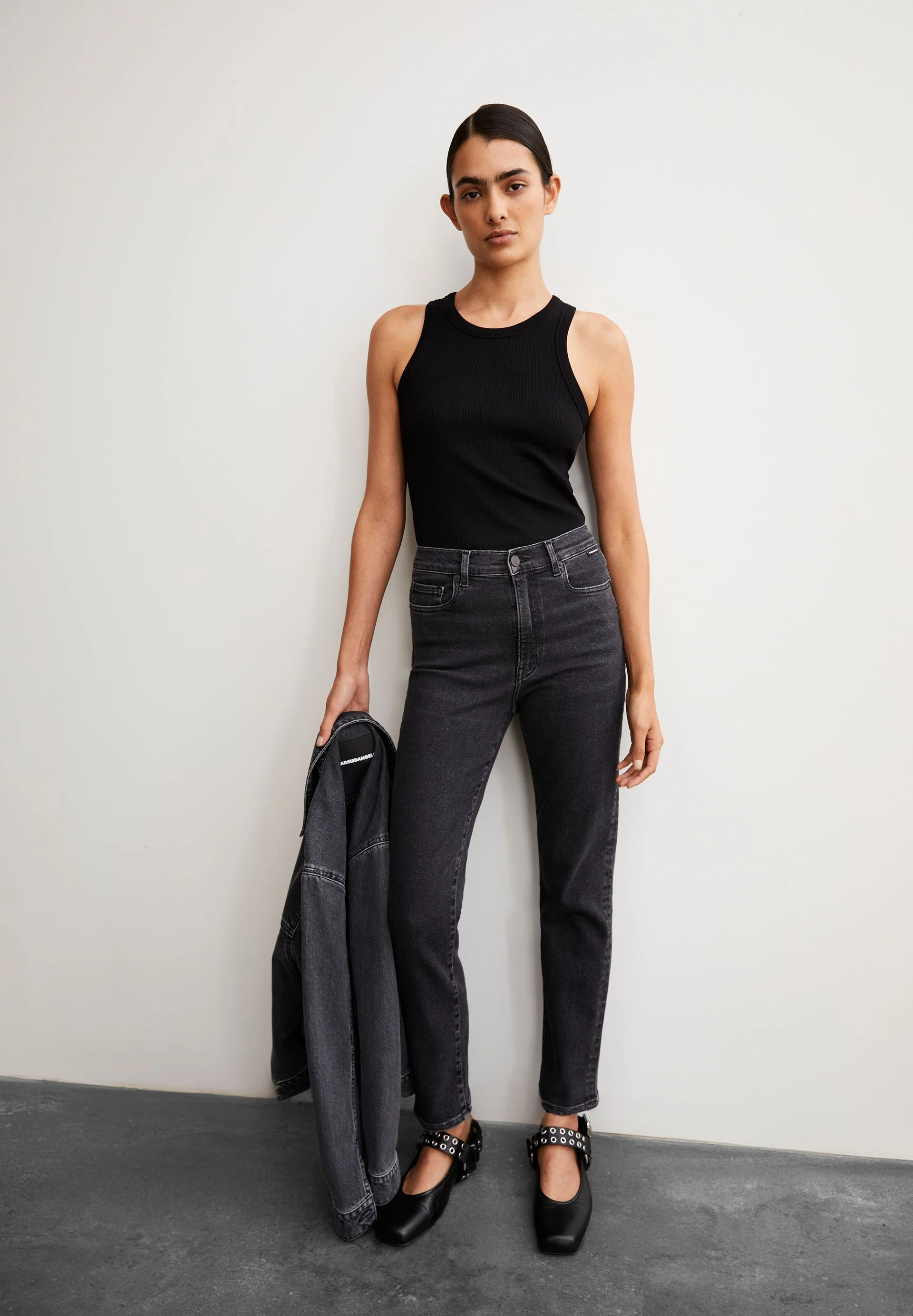 LEJAANI HIGH WAIST SLIM JEANS | blackish - Image 4
